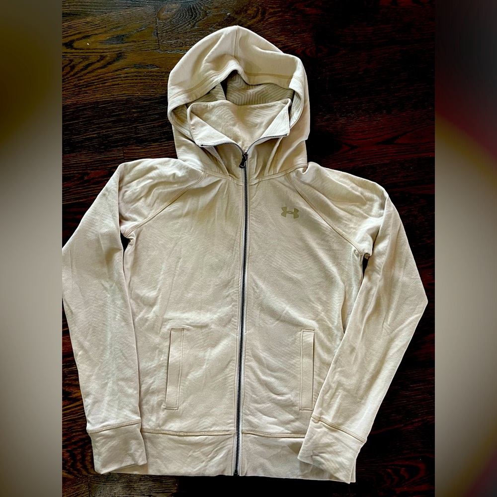 Woman Under Armour small zip up collared hoodie cold gear cream